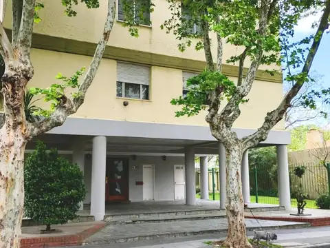 DEPARTAMENTO DE CUATRO AMBINETES EN VICTORIA
