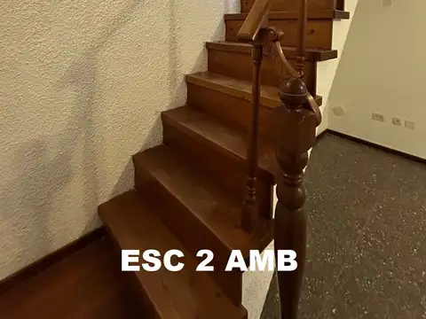 Depto Tipo Casa 7 ambientes con 3 baños