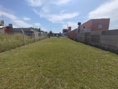 Terreno en Venta 30  mts Fondo
