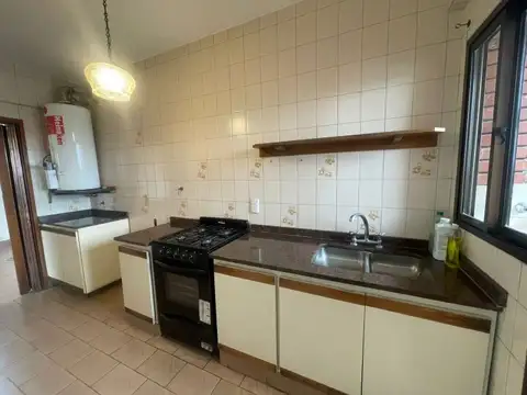 Departamento en Alquiler de 3 ambientes