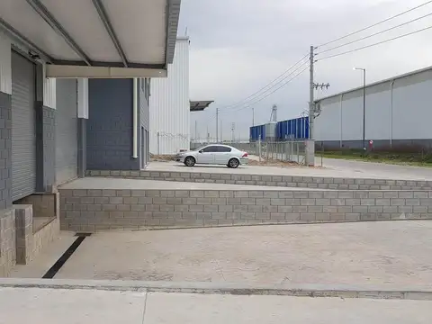 Galpon en Alquiler A Estrenar