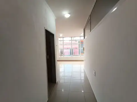 Departamento en Alquiler en Centro, $ 360.000