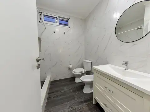 Casa 3 ambientes con 1 baño