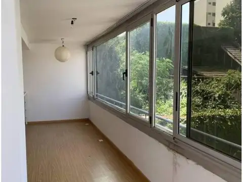 Delgado 300 , Piso 1