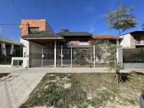 Casa - Bernal Oeste