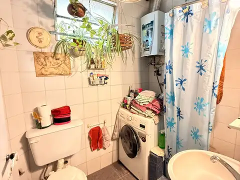 VENDE DEPTO 2 AMB CON POSIBILIDAD DE 3 EN VILLA GRAL MITRE - APTO CREDITO
