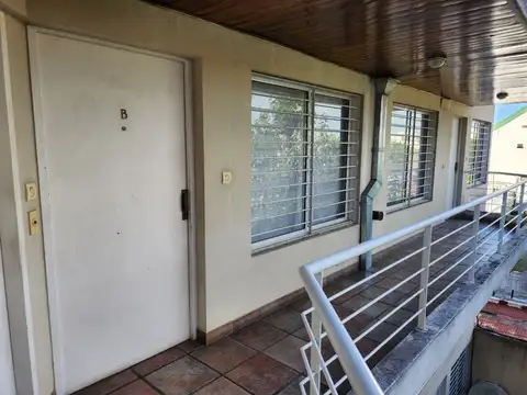 Departamento en Alquiler con 1 cochera