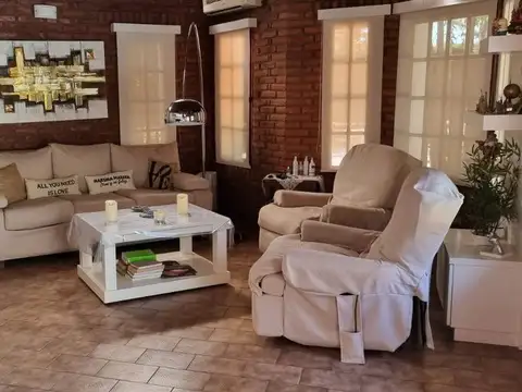 Casa en Venta en Las Lajas Country Club, USD 175.000
