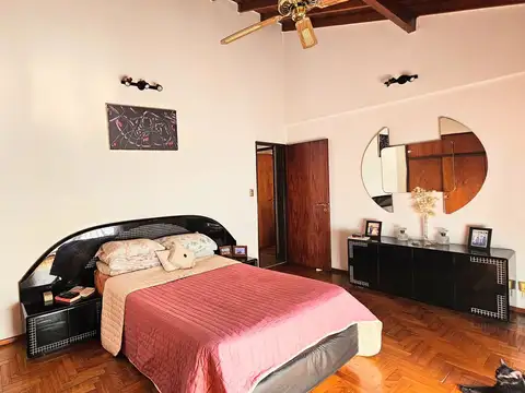 Casa en Venta en Villa Luro, USD 380.000