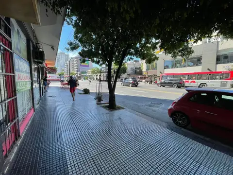 ALVAREZ THOMAS, AVDA. 500