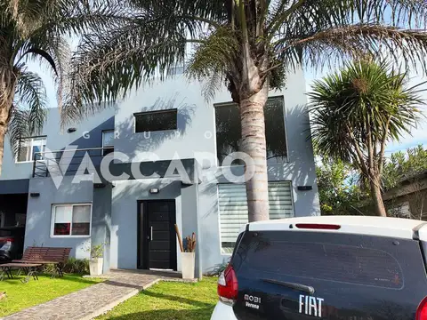 Venta Casa 4 AMBIENTES Haras María Victoria Moreno