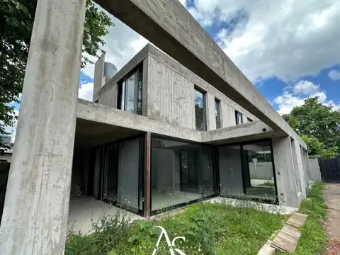 Casa en Venta en Bella Vista, USD 430.000