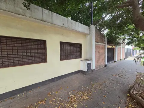 Casa en Venta en Temperley, USD 155.000