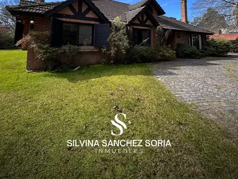 CASA EN VENTA 8 AMBIENTES EN LOS CARDALES COUNTRY CLUB