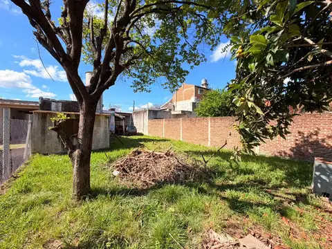 CASA AMERICANA A REFACCIONAR O DEMOLER