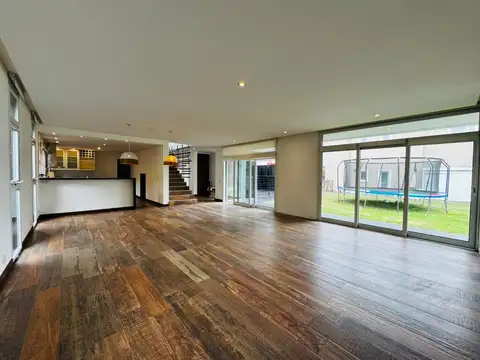 Casa en Venta en Arenas del Sur, USD 400.000