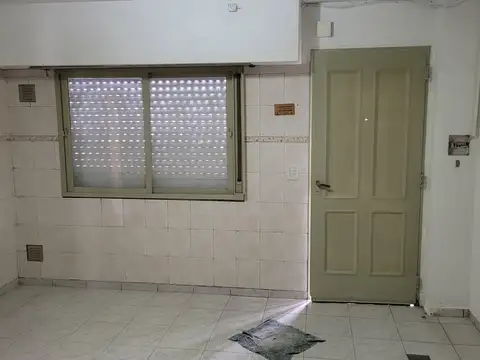 Depto Tipo Casa en Alquiler de 3 ambientes