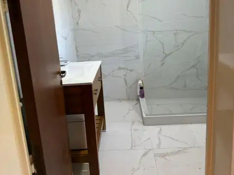 Ruta 8 y Luis Maria Drago