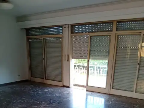 Casa en Alquiler 40 años