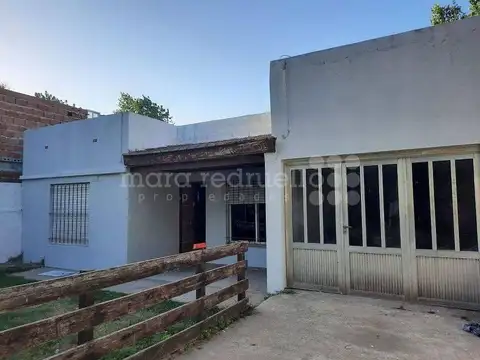 CASA EN VENTA 3 DORMITORIOS EN CHASCOMUS