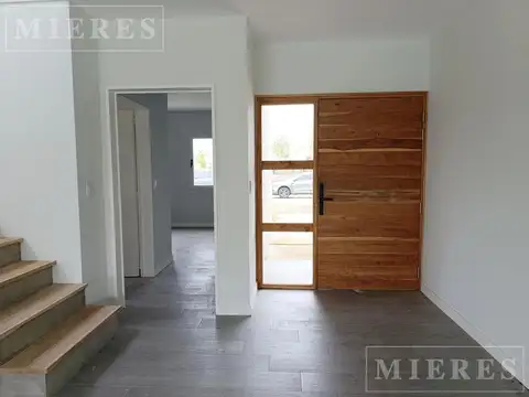 Casa en venta a estrenar en Carpinchos, Nordelta