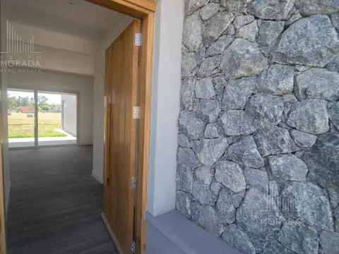Casa en Alquiler de 4 dormitorios