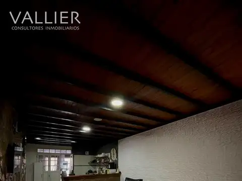 Casa 5 ambientes con 1 baño