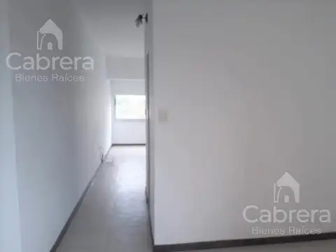 Alquiler de Monoambiente con cochera, en La Plata