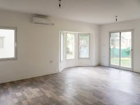 Casa en Alquiler en Presidente Derqui, $ 1.950.000