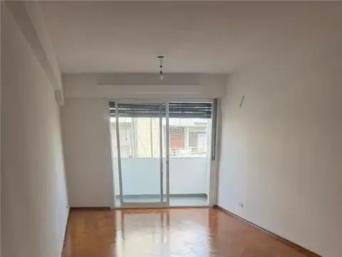 ALQUILER - Palermo - Billinghurst 1300 - 3 Dormitorios con Balcón - Cochera