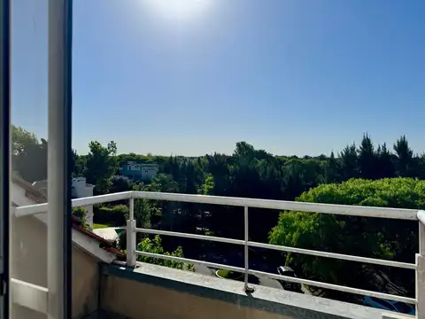 Venta Departamento 4 ambientes con terrazas en Barrio SANTA BARBARA