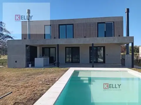 Casa en Venta de 4 dormitorios