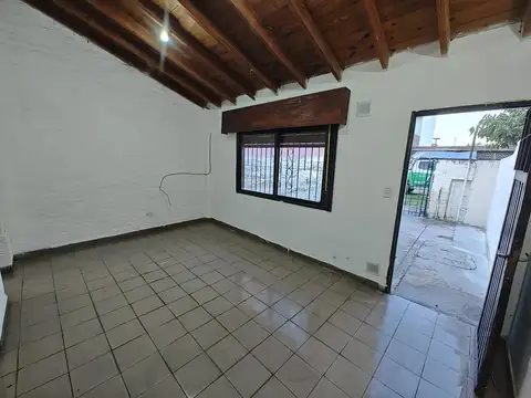 Casa en Alquiler en Rafael Castillo, $ 380.000