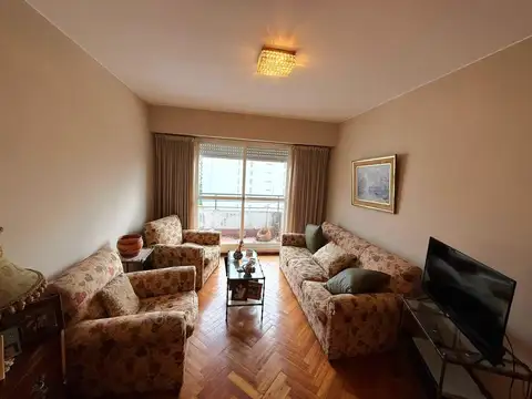 Departamento 4 ambientes con 2 baños
