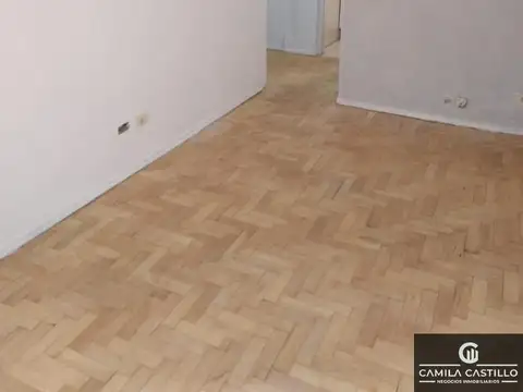 Venta 3 amb. Flores, zona comercial Av. Avellaneda