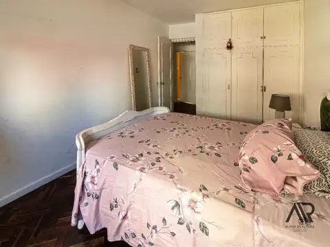 Departamento en Venta 1975 años