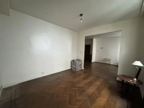 Hermoso Departamento  en Recoleta con Patio Propio!