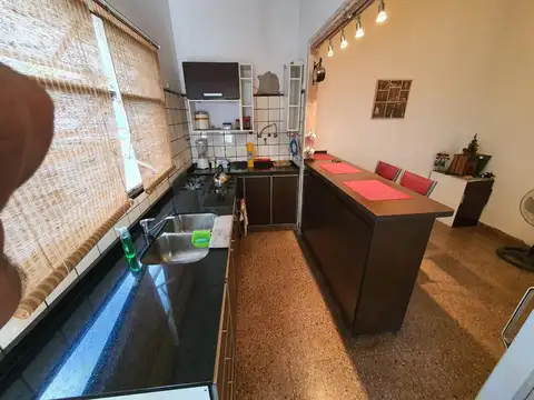 Casa 2 ambientes con 1 baño