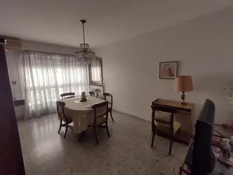 Piedras 1980 , Piso 6