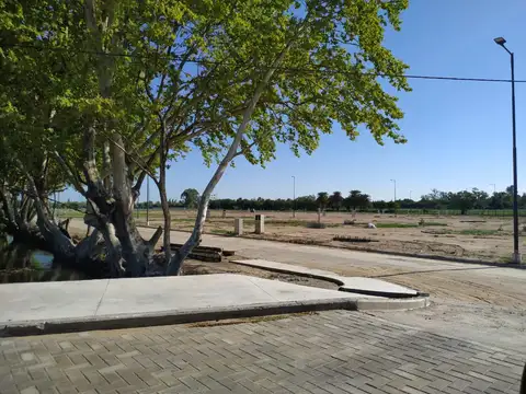 Terreno en Venta 36  mts Fondo