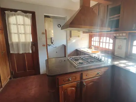 CHALET + 1.000 metros de lote en San Rafael - Mar de Ajó