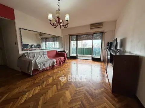 AV. RIVADAVIA AL 6100 - CONTRAFRENTE BALCON VISTA PANORAMICA TODO SOL APTO PROFESIONAL