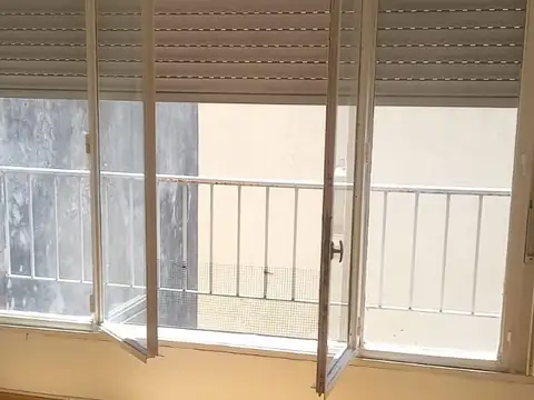 Ambiente Con Un Dormitorio, Sarmiento 2189