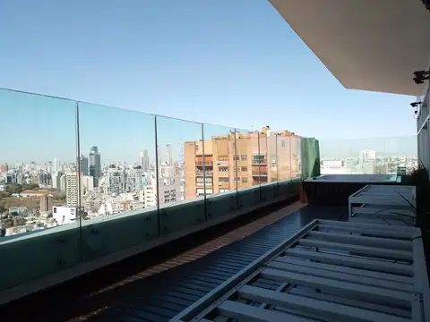 Departamento en venta Las Cañitas, 2 ambientes con cochera, pileta.