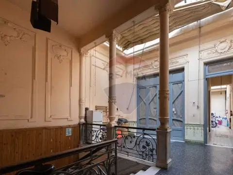 VENTA CENTRO EDIFICIO PENSION Y 2 LOCALES RENTADOS