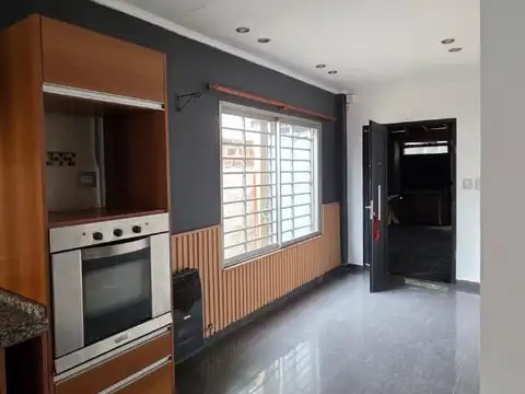 VENTA Ph al frente. 3amb C/coch. Hernández500. Quilmes este
