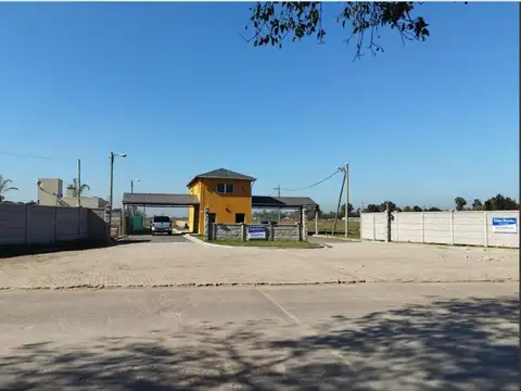 LOTE EN BARRIO CERRADO TERRANOSTRA, MARIANO ACOSTA, MERLO