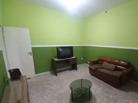 Casa 6 ambientes con 3 baños
