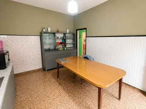 Venta Casa 6 ambientes Quilmes Oeste