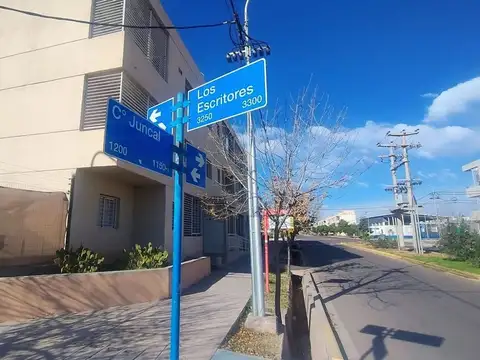 REMAX VENDE DEPARTAMENTO PROCREAR MAIPU